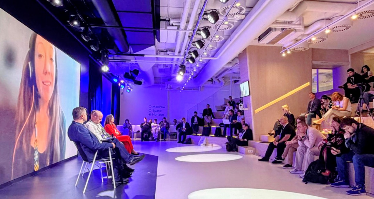 Amber French-Griette presenting at the Kyiv STRATCOM Forum, May 2026